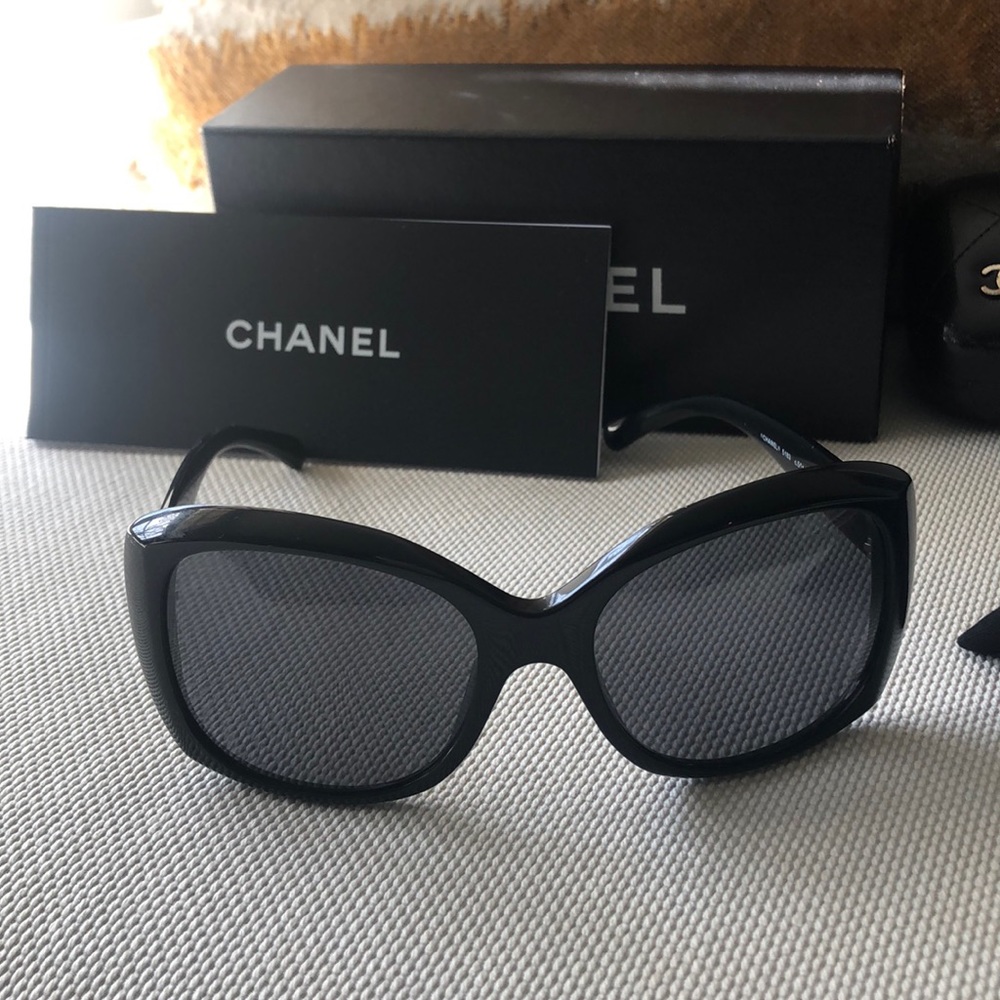 Chanel sunglasses